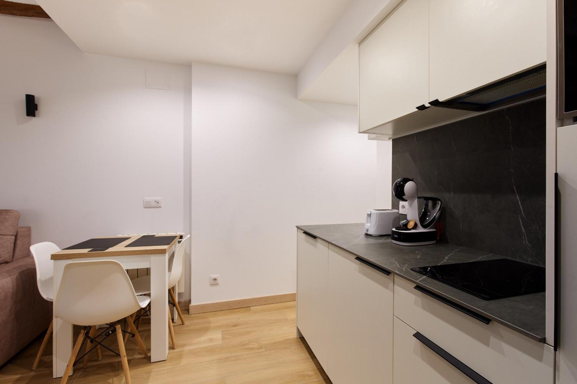 Tuapartamento Lindapamplona Apartment Luaran gambar